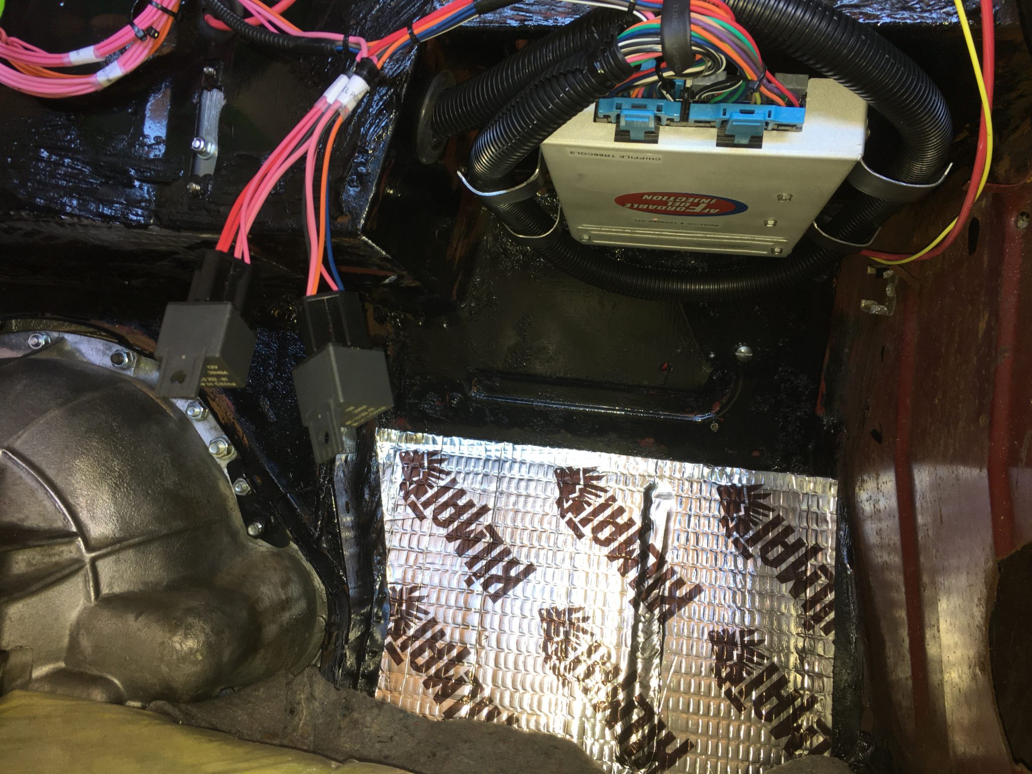 Triumph TR6 Restoration converting The Strombergs to TBI fuel injection > The Barn